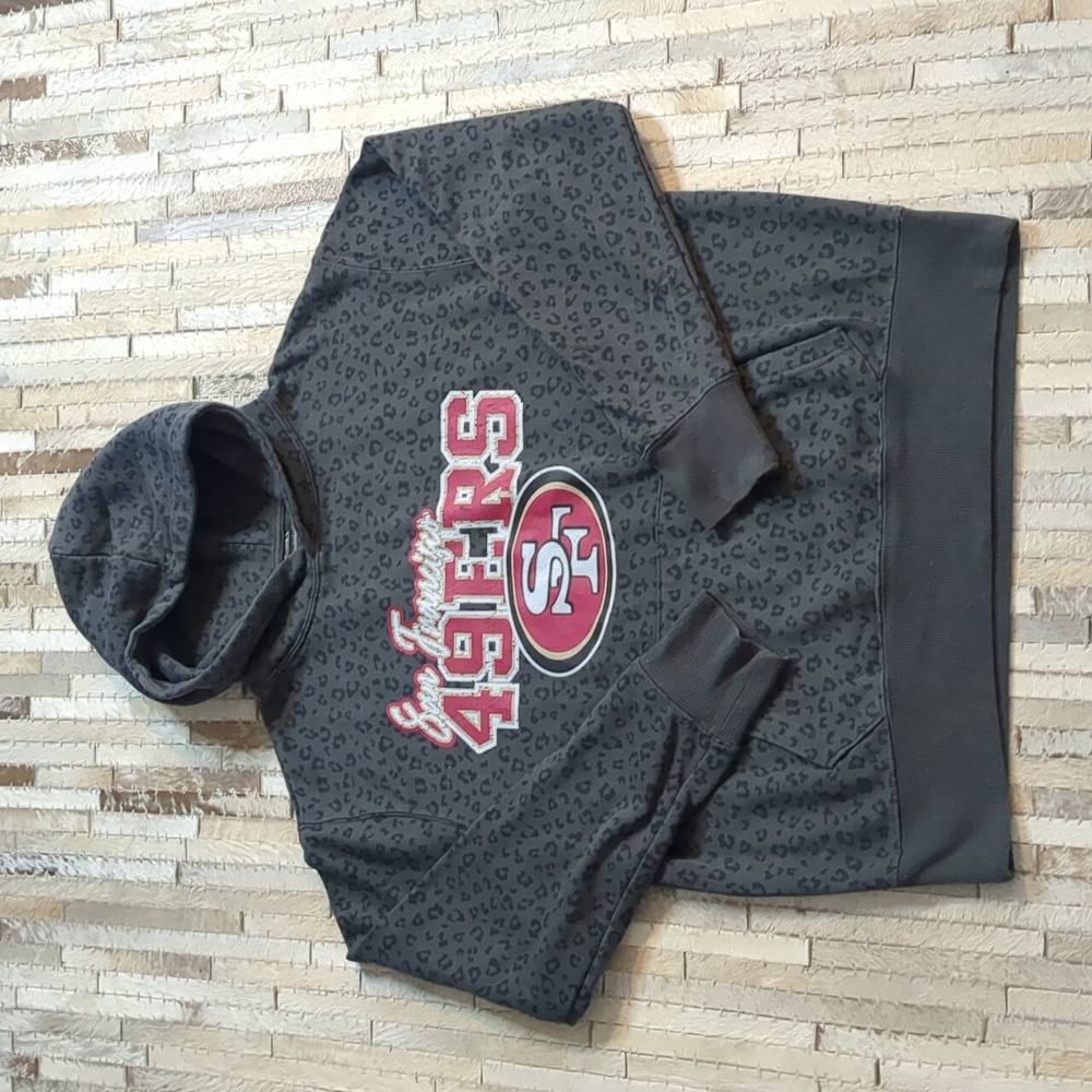 San Francisco 49ers Women's GameDay Couture Sweatshirt